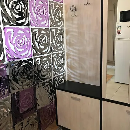 아파트 Lilac Garden Apartments *