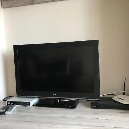 Lilac Garden Apartments דירה נסבר